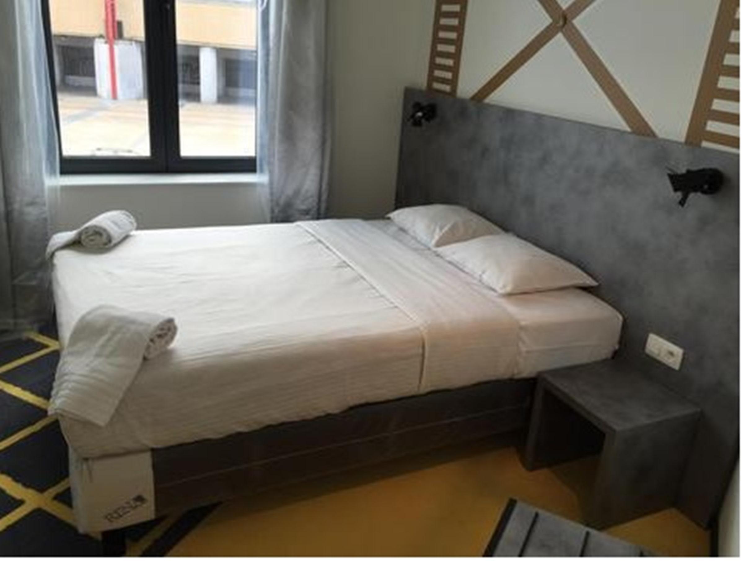 Nekotel Concept Art Hotel Saint-Gilles Exteriör bild